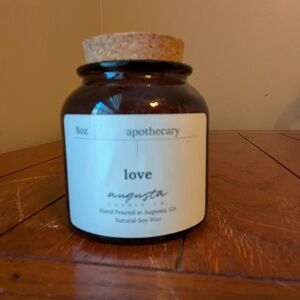 Augusta Candle Co. Love 8 oz. Apothecary Natural Soy Wax Hand Poured Fruity
